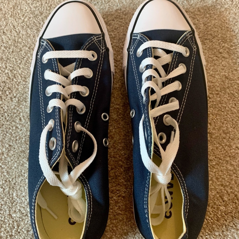 Women’s Converse Shoes